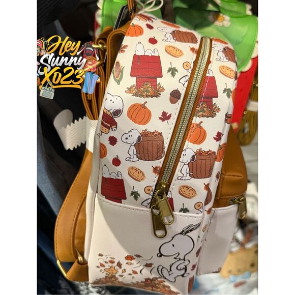 Loungefly Peanuts Snoopy Fall Cozy Mini Backpack